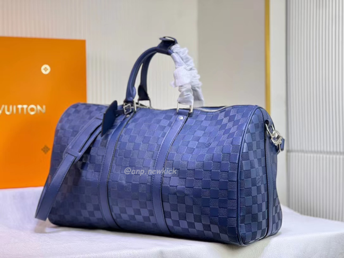Louis Vuitton Keepall Bandouliere Monogram 50 Navy Duffel Bag (34) - www.newkick.vip